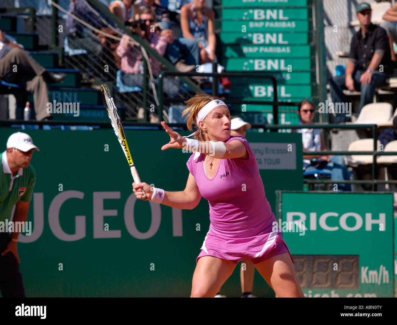 Svetlana Kuznetsova die Vorhand Rückhub in Womens Tennis Finale Rom internationales Tennisturnier Stockfoto