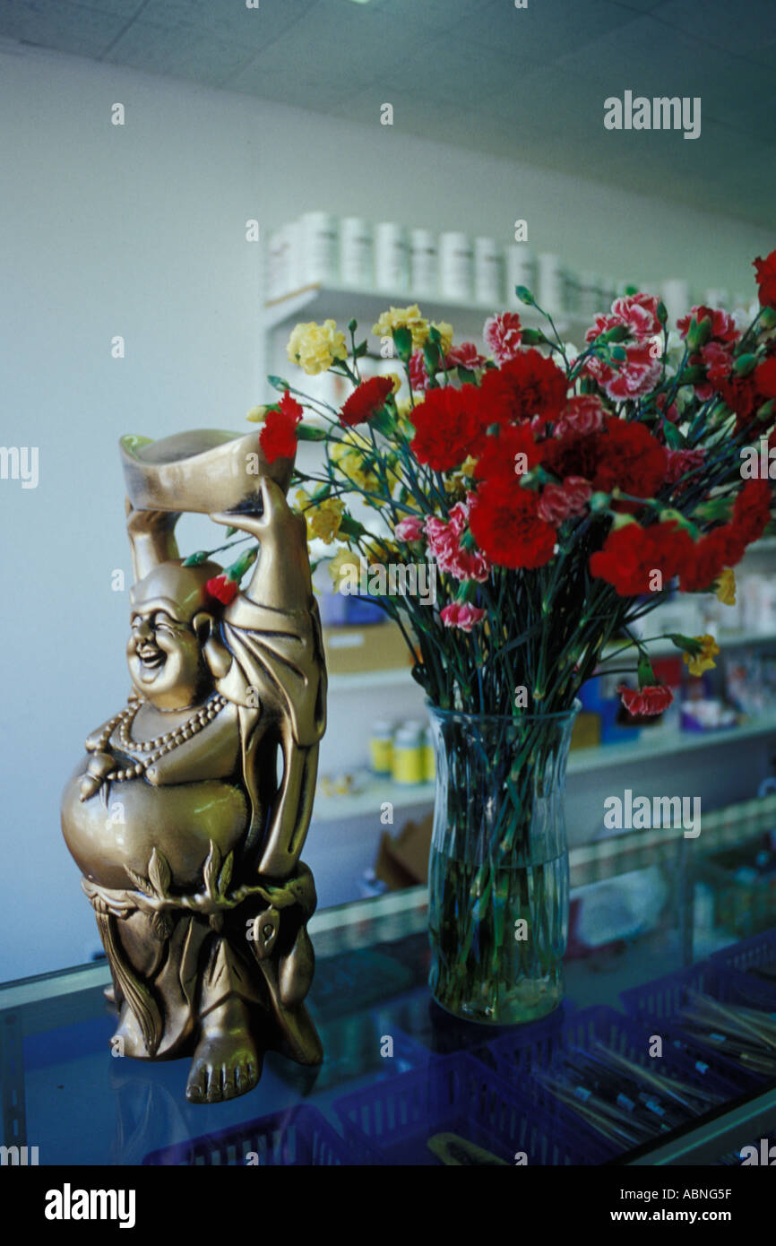 Buddha-Statue im shop Stockfoto