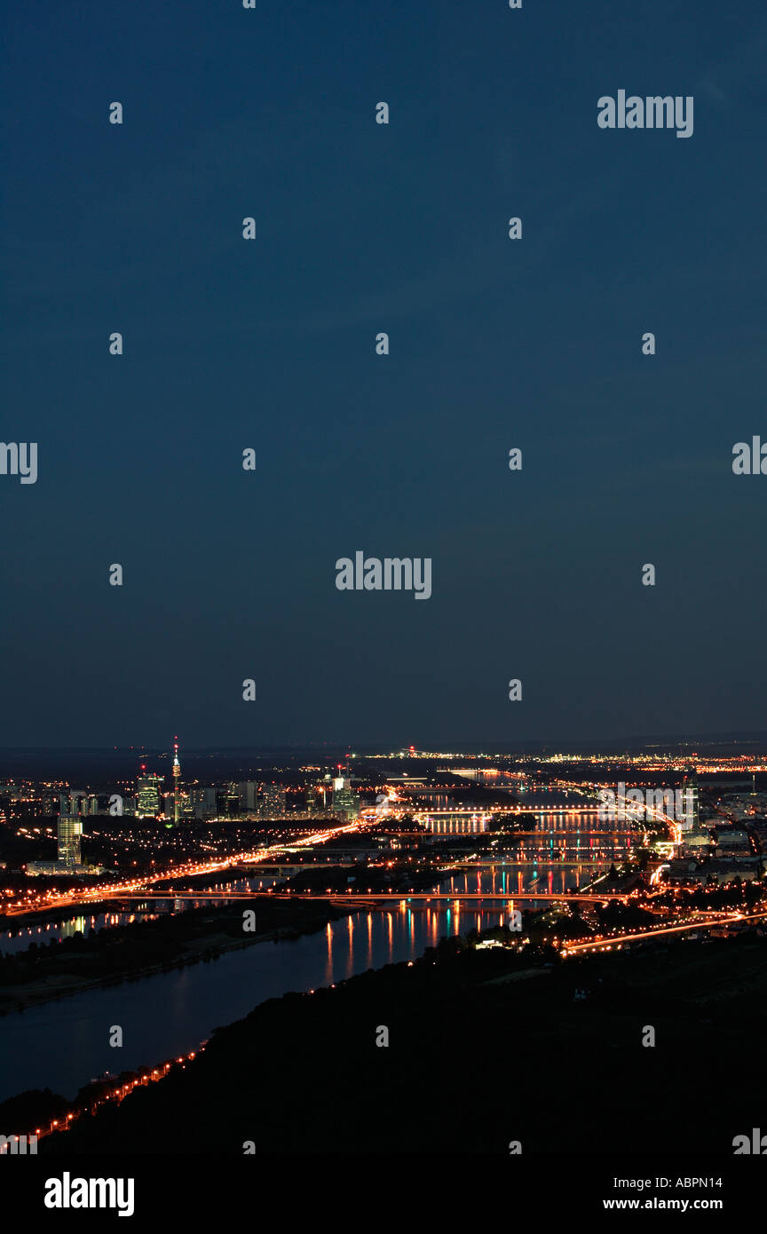 Brücken über die Donau in Wien-Österreich-Europa Stockfoto