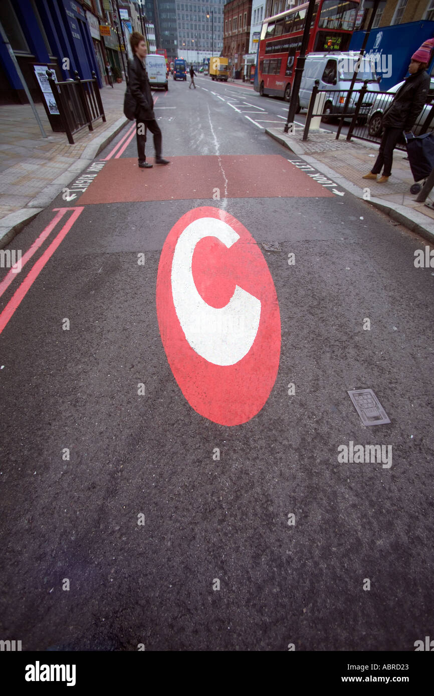 London Congestion kostenlos Symbol auf Straße Stockfoto