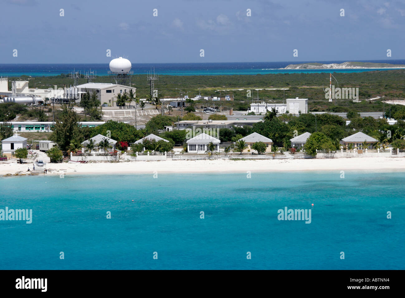 Turks- und Caicosinseln, Grand Turk, BWI, B.W. I, Britische Westindien, Karibik, Atlantischer Ozean, Wasser, Bahamas-Inselkette, tropisch, Cockburn Town, Hauptstadt, flughafen Stockfoto