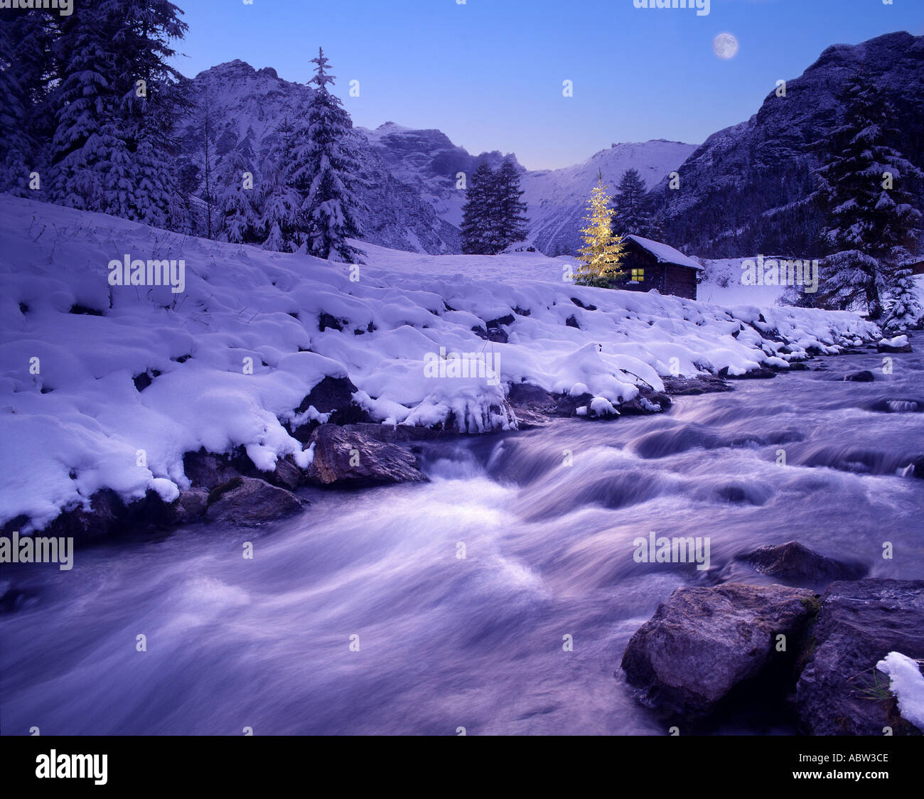 AT - TYROL: Winterscene in der Nähe von Obernberg Stockfoto