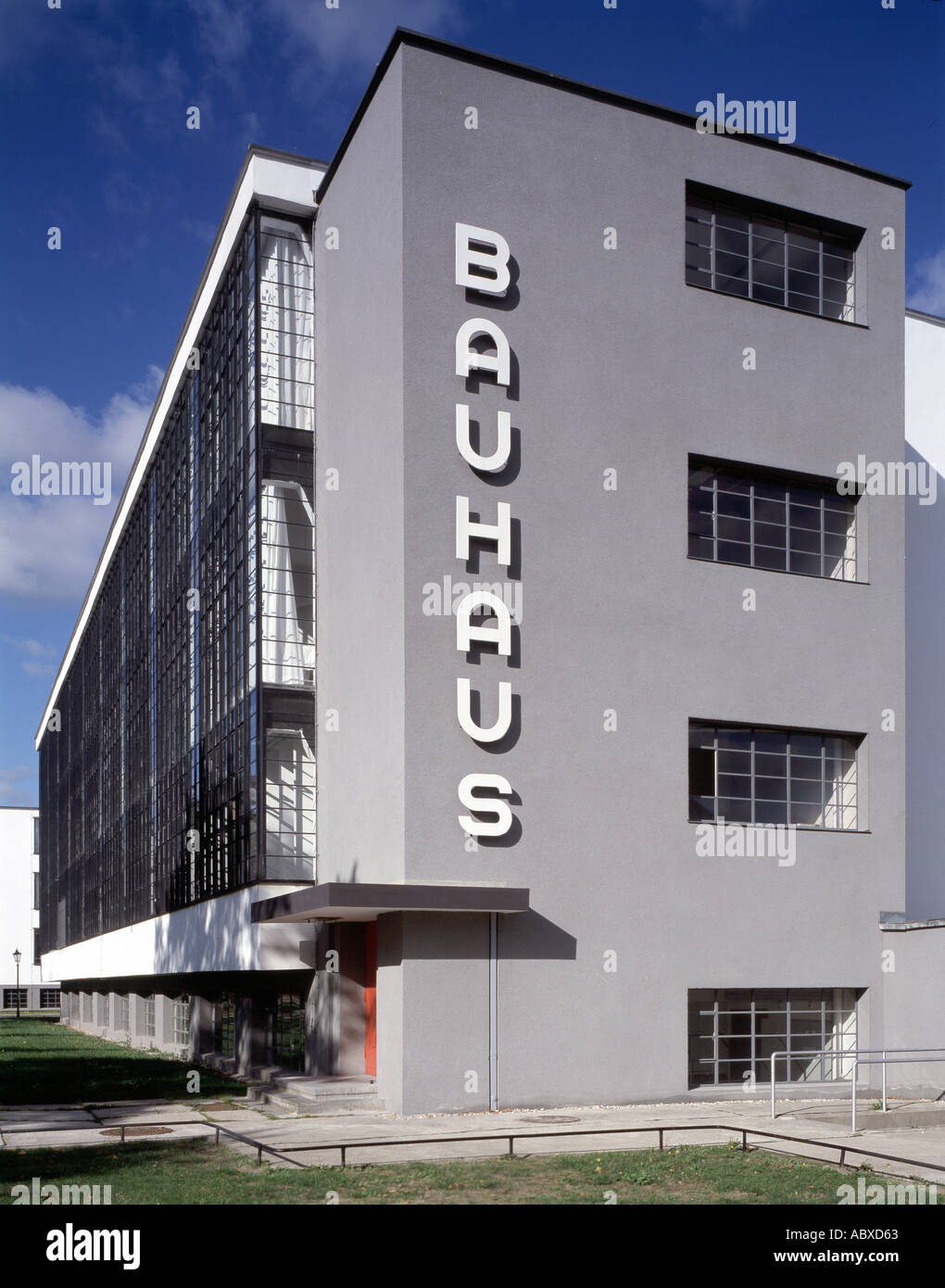 Bauhaus kunstschule -Fotos und -Bildmaterial in hoher Auflösung – Alamy