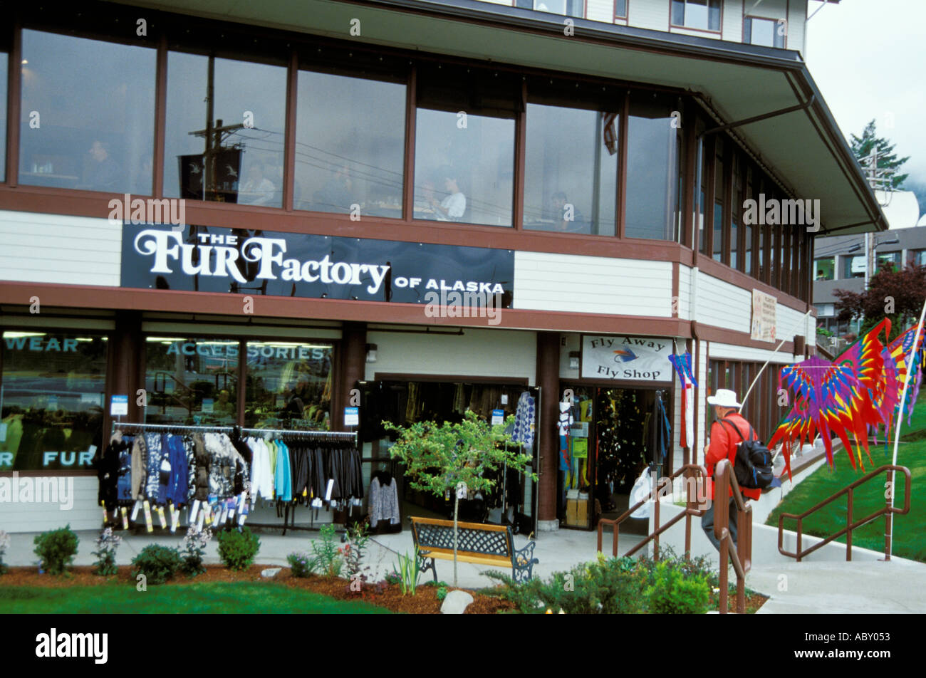 Shopping für Pelze in Sitka Alaska AK Stockfoto