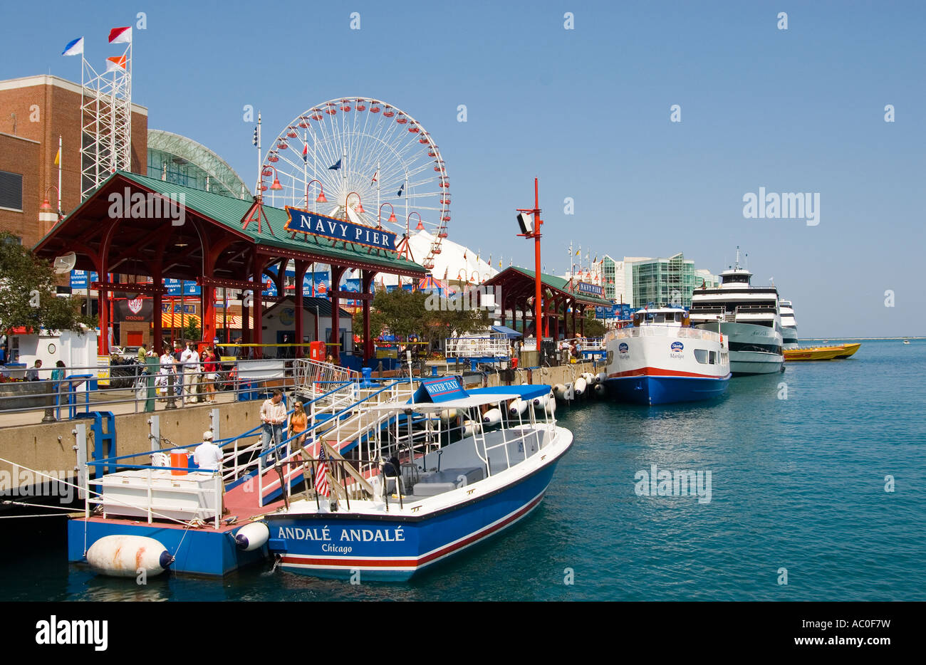 Sommer am Navy Pier Chicago Stockfoto