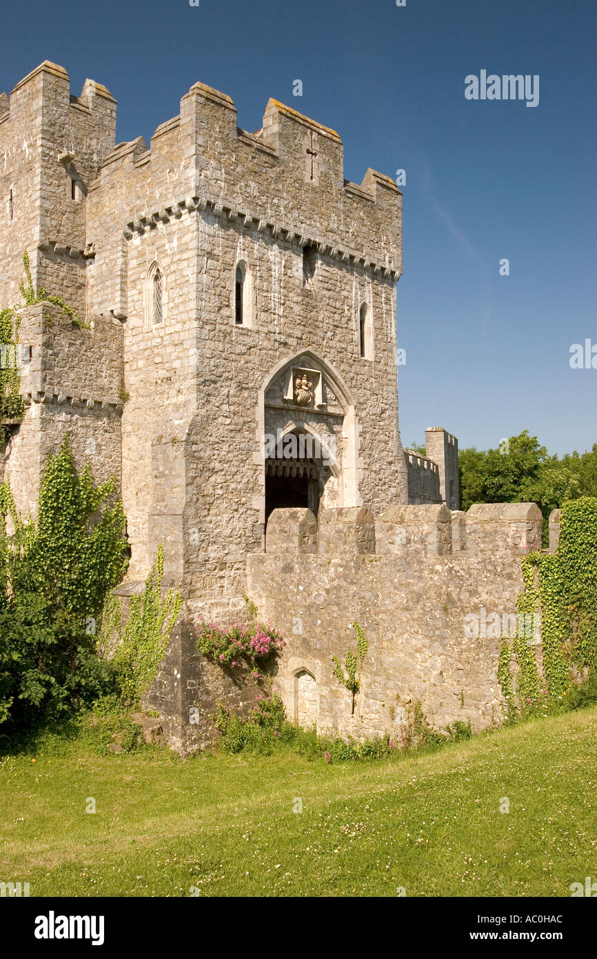 Wales Glamorgan St. Donats Castle Atlantic College Hauptburg Eingang Stockfoto