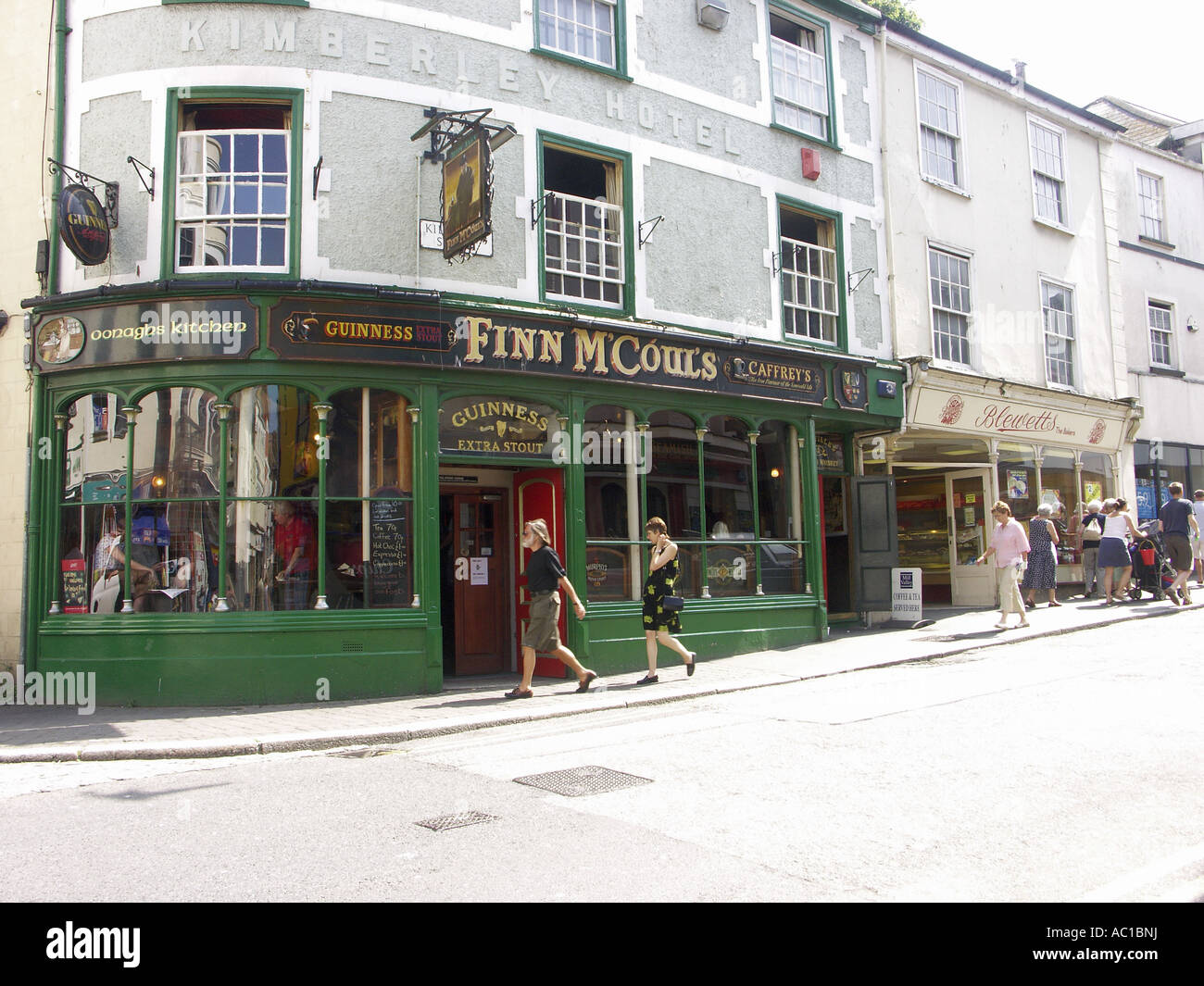 Die traditionelle Kneipe von Finn M'Coul, Killigrew Street, Falmouth. Stockfoto