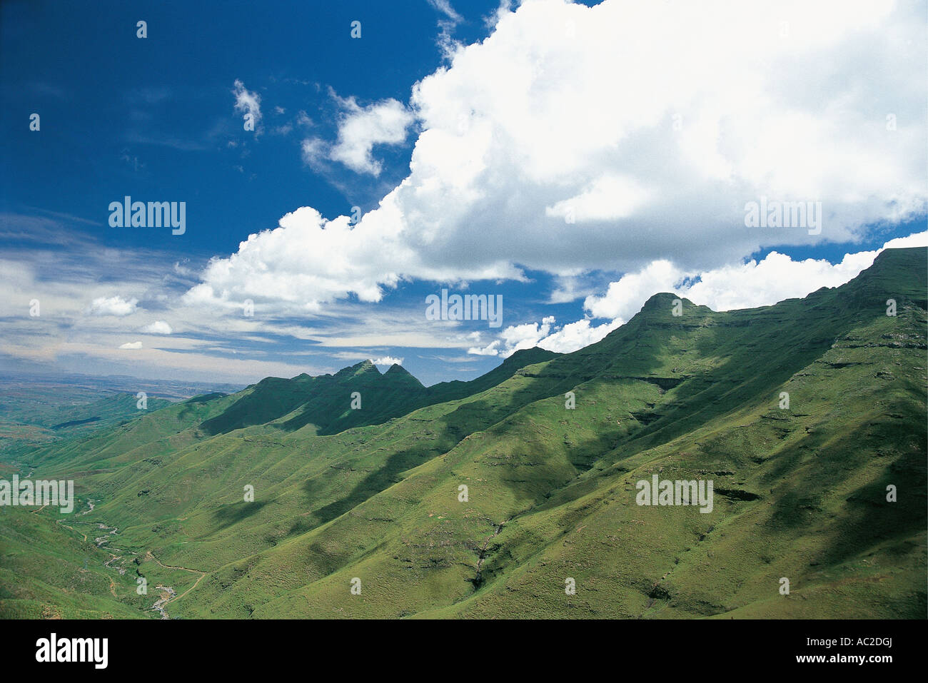Maluti Mountains Lesotho diese 3000 Meter plus Spitzen erzeugen viel Regen im Sommer Stockfoto