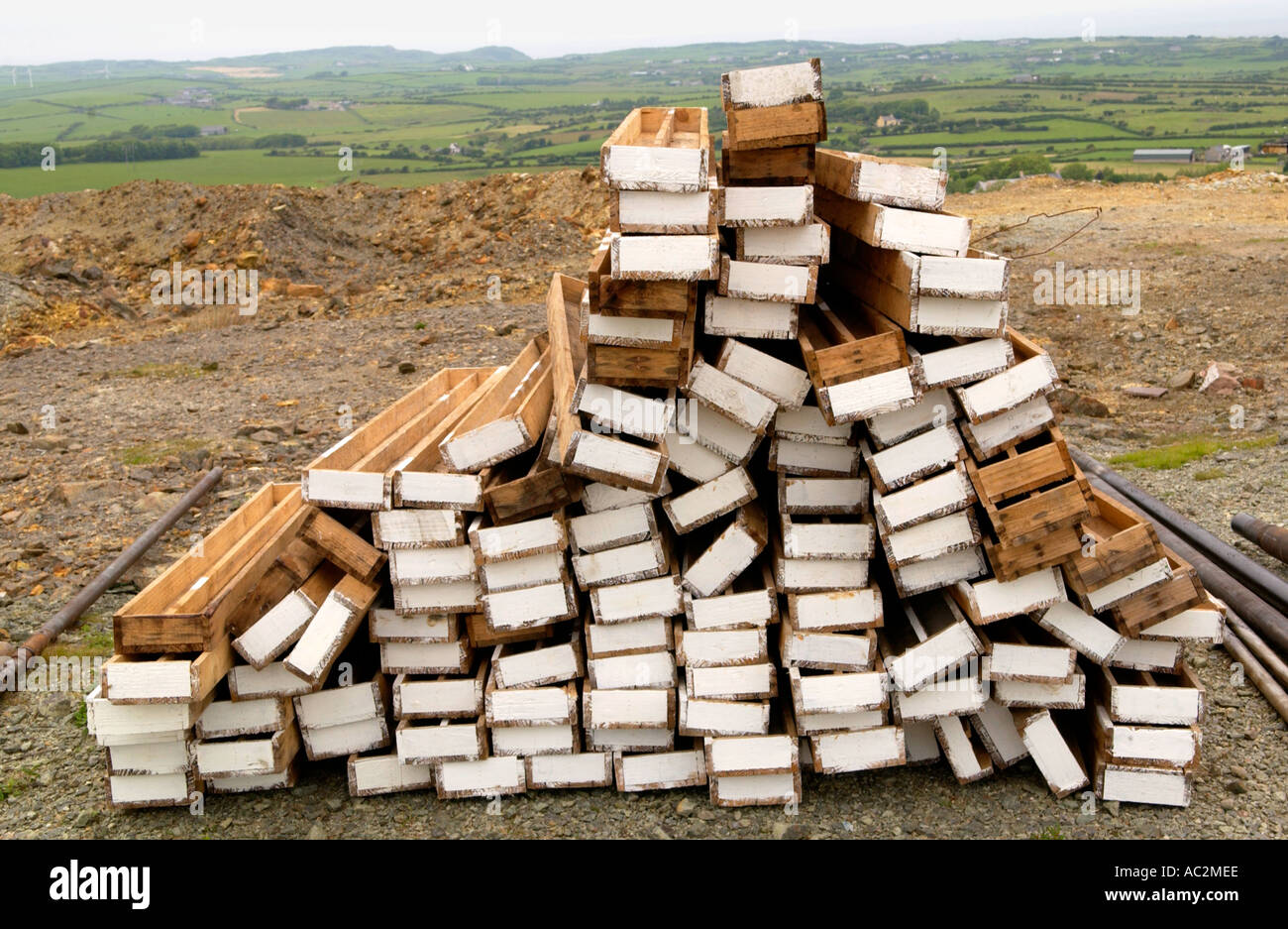 Parys Berg Kupfer mir Holzkern Boxen Speicherung von Proben zur aus Aufschlussbohrung auf Anglesey North Wales UK Stockfoto