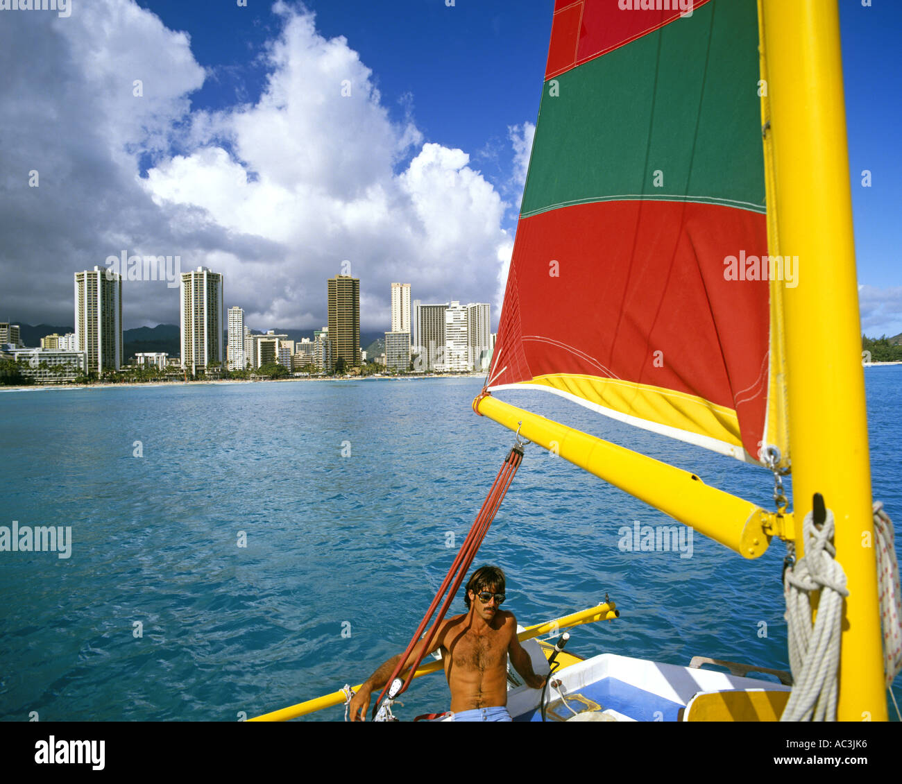 USA - HAWAII: Waikiki vom Meer aus gesehen Stockfoto