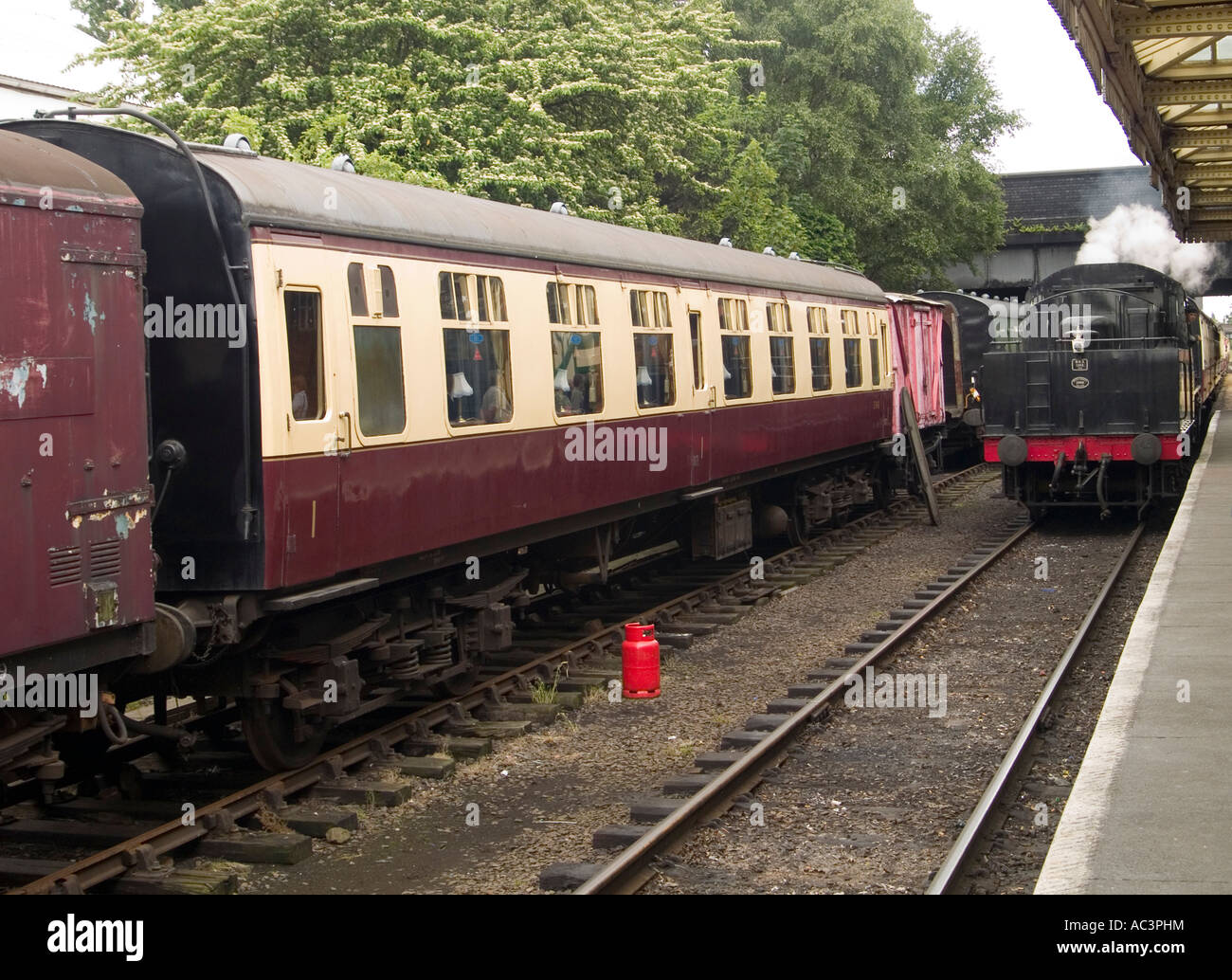 Ein Zug Wagen in Loughborough Station, Great Central Railway, Leicestershire Stockfoto