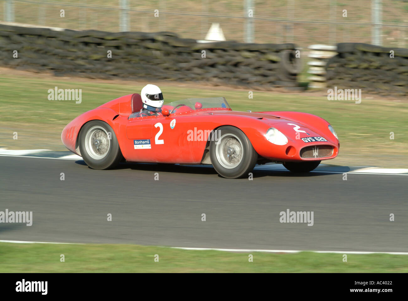 Maserati 300 s Sportwagen am Oulton Park Motor Racing Circuit Cheshire England Vereinigtes Königreich UK Stockfoto