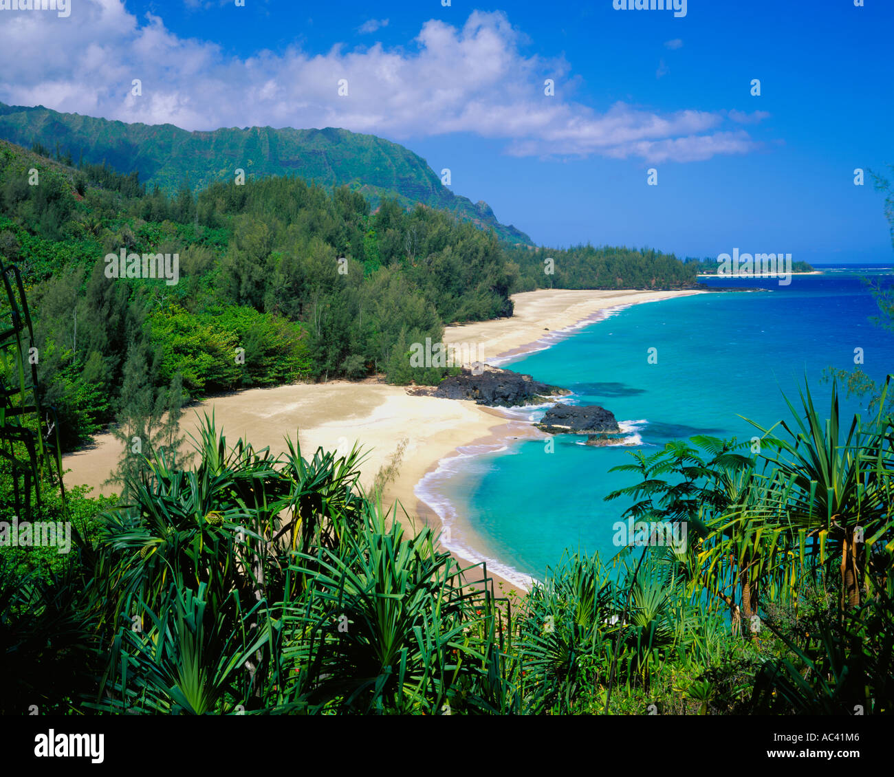 Einsamen Lumahai Strand auf Kauai, Hawaii Stockfoto