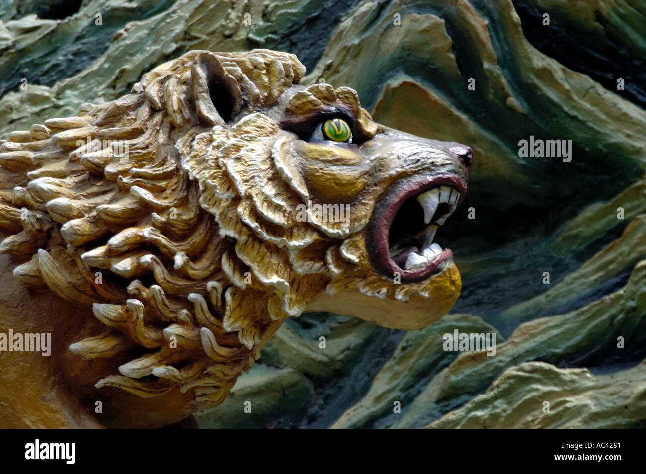 HAW Par Villa Themenpark in Singapur. Statuen und riesige Dioramen von Szenen aus der chinesischen Mythologie, Folklore, Legenden, Geschichte und Konfuzianismus. Stockfoto