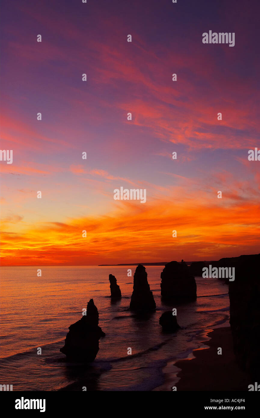 Sonnenuntergang zwölf Apostel Port Campbell National Park Great Ocean Road Victoria Australien Stockfoto