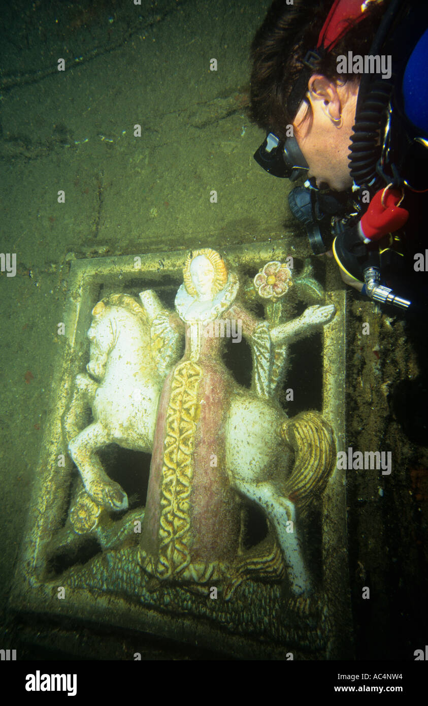 Vanuatu, Wrack, unter Wasser, Taucher, Tauchen, Präsident Coolidge, Toiletten, Truppentransporter, Schiff, Stockfoto