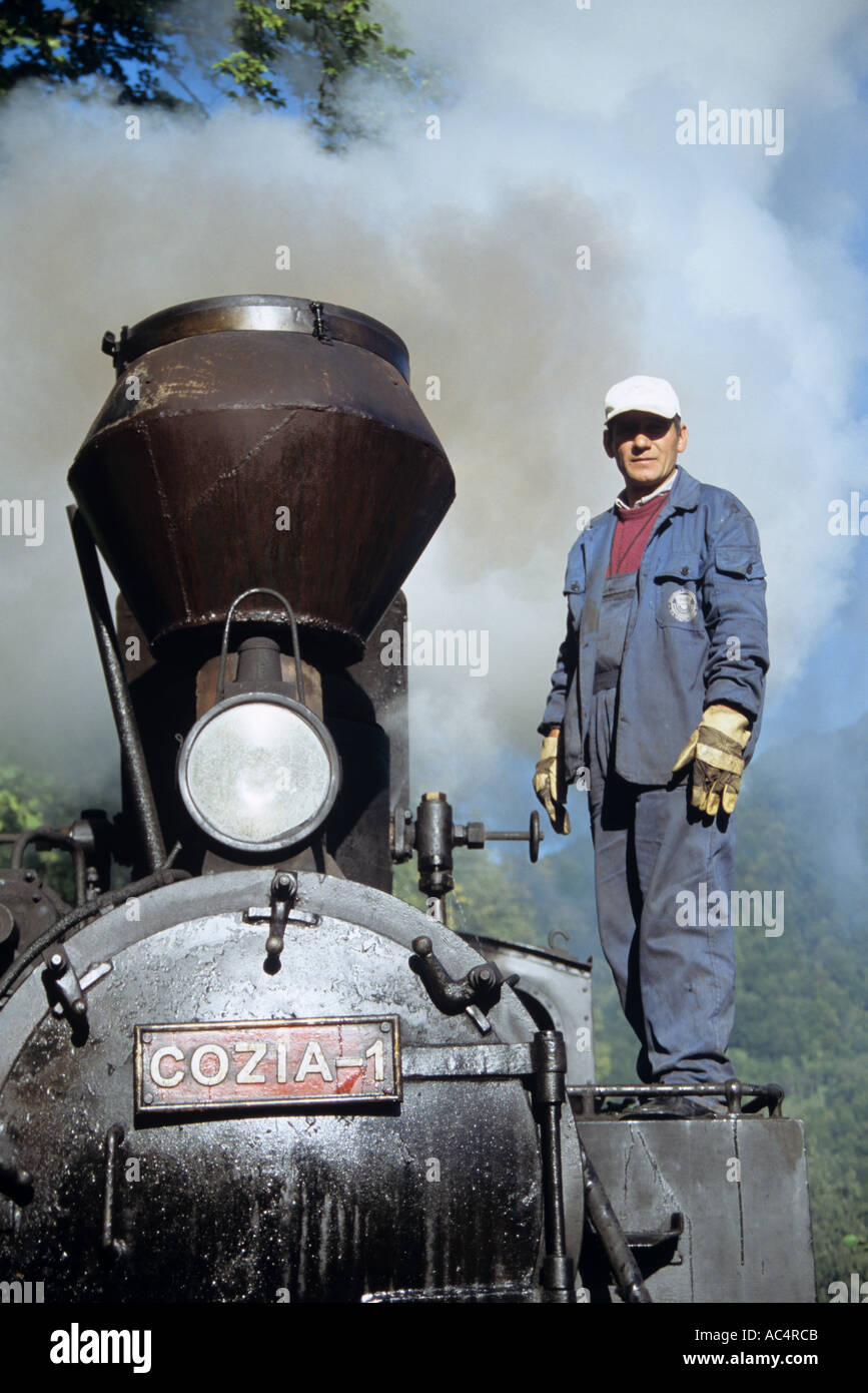 Eine beliebte Attraktion in Maramures Schmalspur Wassertal Dampf Zug Rumänien Stockfoto