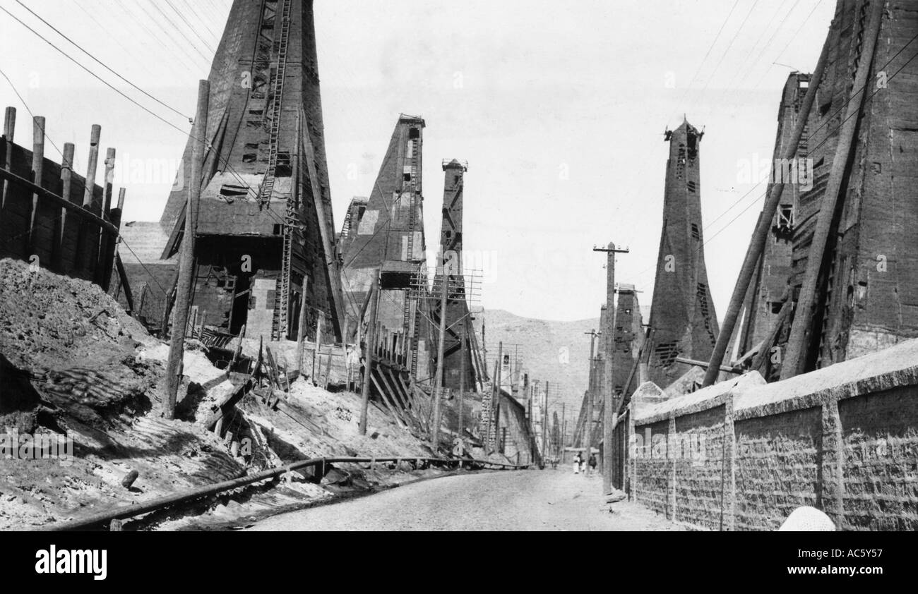 WWI Öl Bohrtürme in Binegedi nördlich von Baku August 1918 Stockfoto