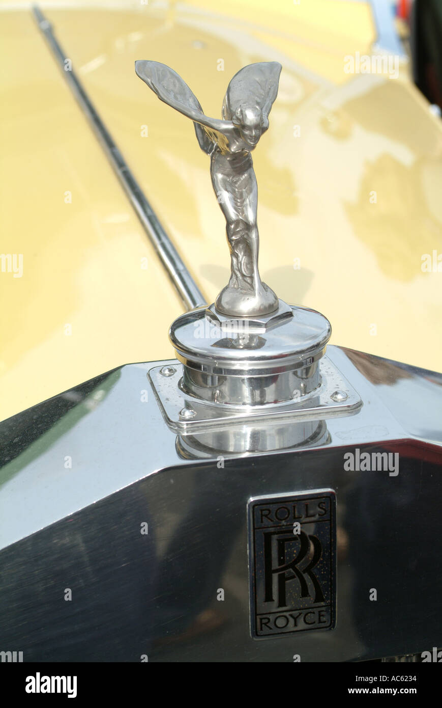 Rolls-Royce Kühlergrill auf Oldtimer beim Goodwood Revival treffen 2003 West Sussex England Vereinigtes Königreich UK Stockfoto