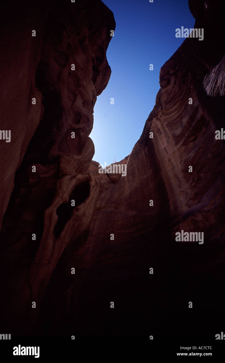 Movie poster Ausgeschnittene Stockfotos und -bilder - Alamy