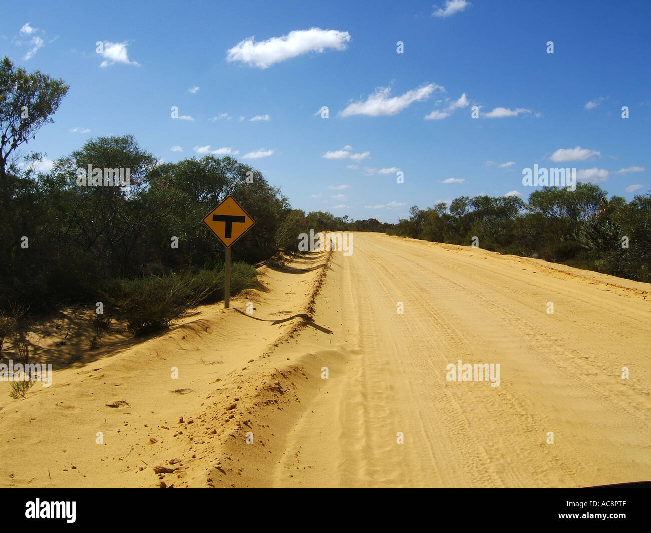 Sand-Straße im Outback, Kalbarri National Park, Western Australia Stockfoto