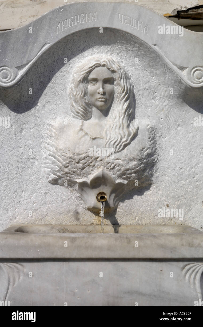 Trinkwasser-Brunnen Trjavna Bulgarien-Osteuropa Stockfoto