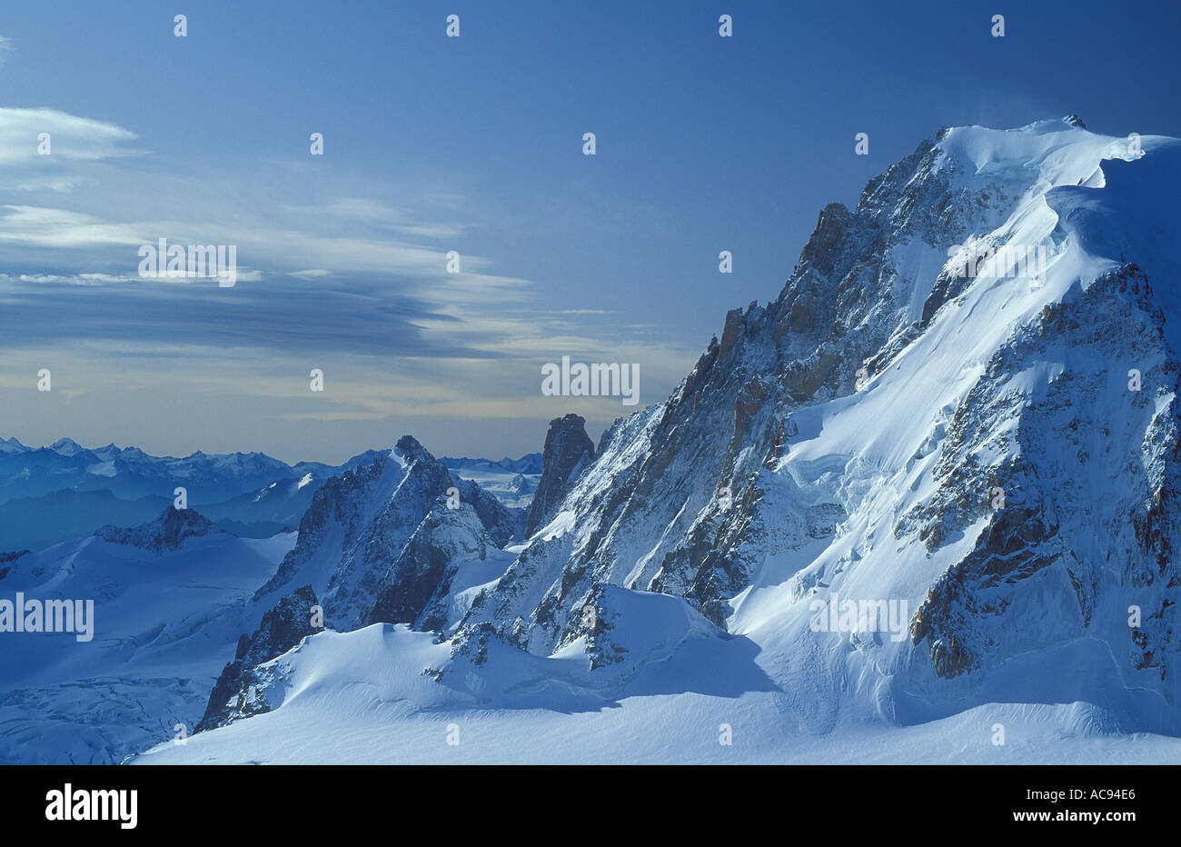 Les Alpes von Aiguille durch Midi-Savoie-Frankreich Stockfoto