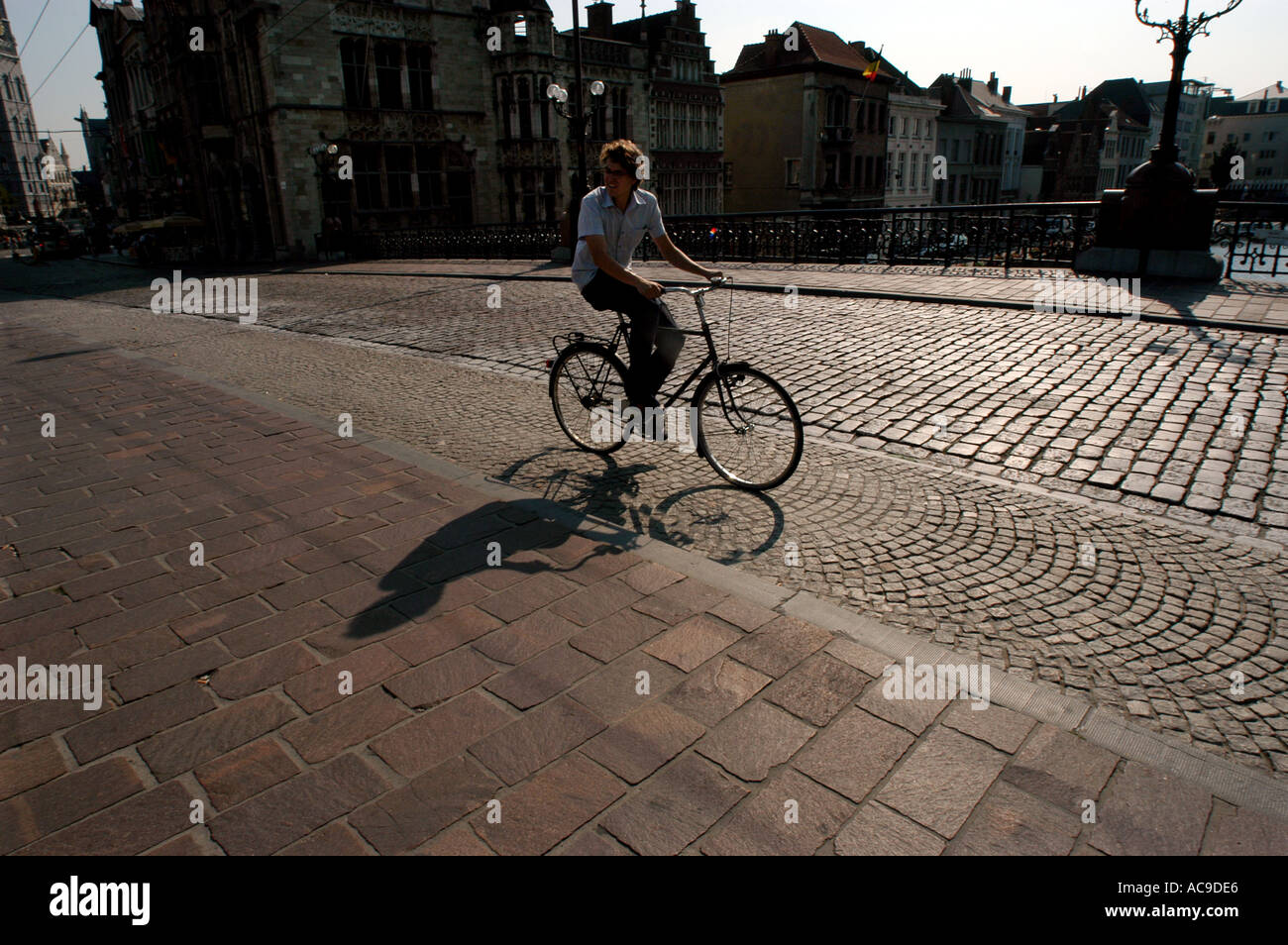Gent, Gand, Gent in Ost-Flandern, Belgien. Eine Universitätsstadt von Bars und Restaurants und der zweitgrößte Hafen in Belgien. Stockfoto