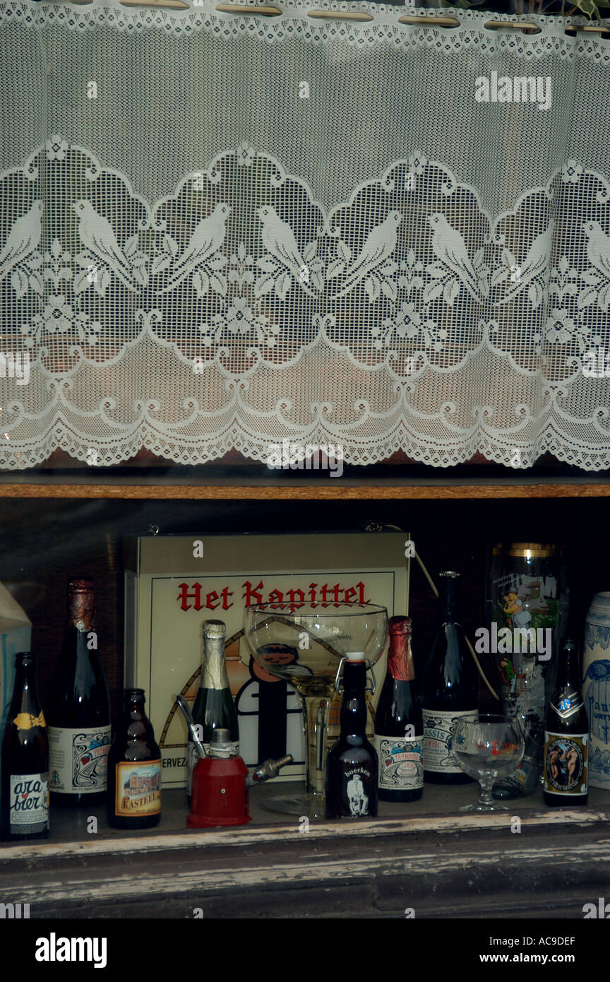 Gent, Gand, Gent in Ost-Flandern, Belgien. Eine Universitätsstadt von Bars und Restaurants und der zweitgrößte Hafen in Belgien. Stockfoto