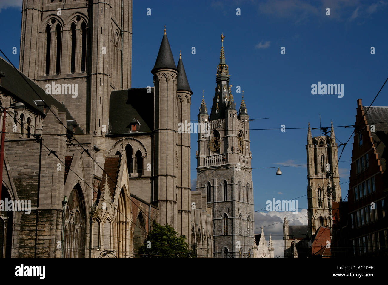 Gent, Gand, Gent in Ost-Flandern, Belgien. Eine Universitätsstadt von Bars und Restaurants und der zweitgrößte Hafen in Belgien. Stockfoto