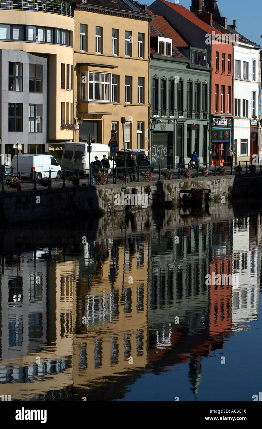 Gent, Gand, Gent in Ost-Flandern, Belgien. Eine Universitätsstadt von Bars und Restaurants und der zweitgrößte Hafen in Belgien. Stockfoto