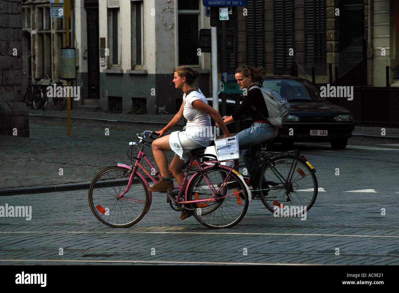 Gent, Gand, Gent in Ost-Flandern, Belgien. Eine Universitätsstadt von Bars und Restaurants und der zweitgrößte Hafen in Belgien. Stockfoto