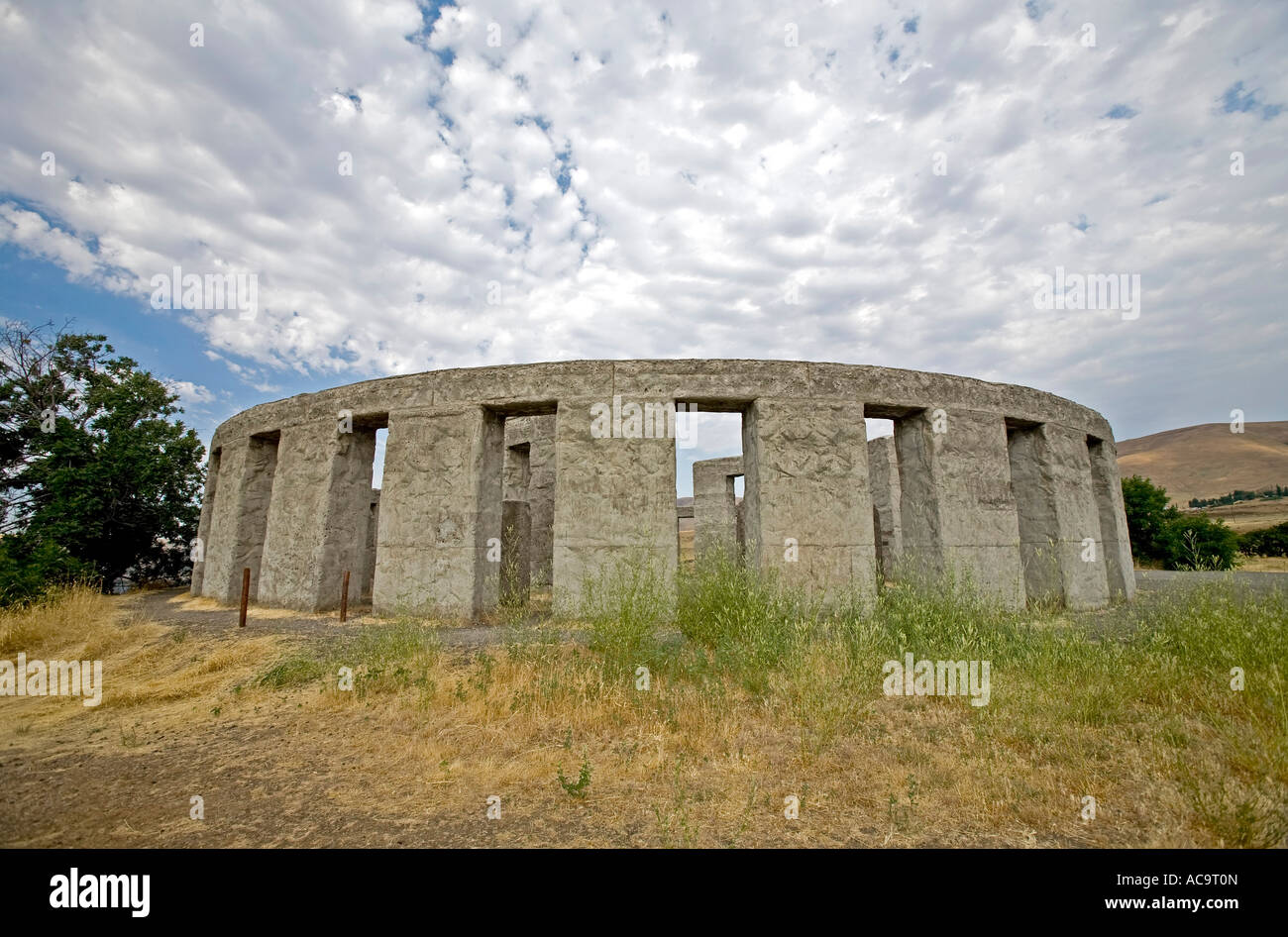 Stonehenge Replica gebaut auf einer Anhöhe oberhalb der Columbia River Gorge nahe Washington Biggs Stockfoto