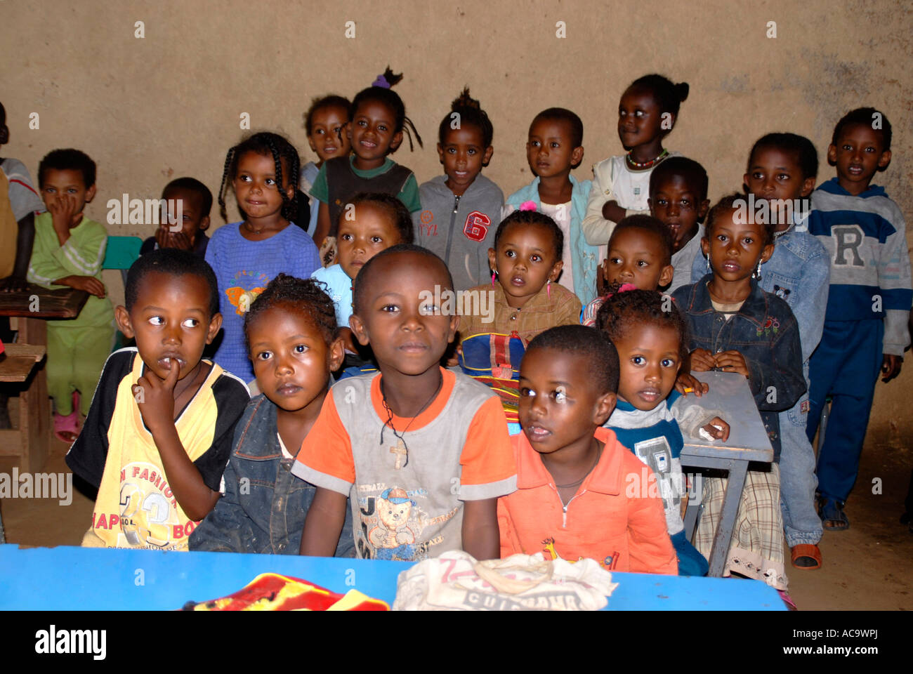 Kinder in einem Kindergarten Keyafer Äthiopien Stockfoto