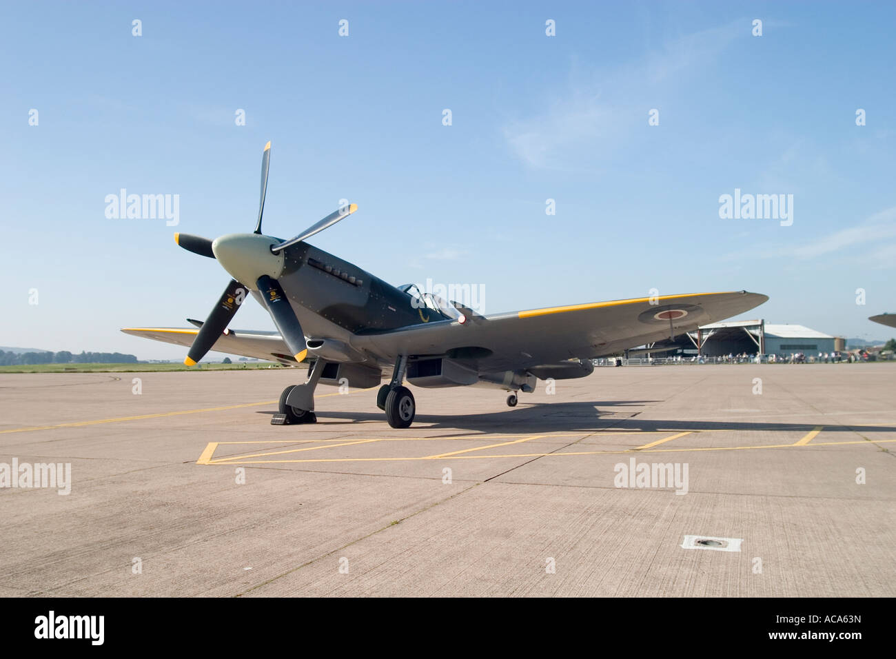 Ein einzelnes engined Spitfire mit Griffon-Motor Stockfoto