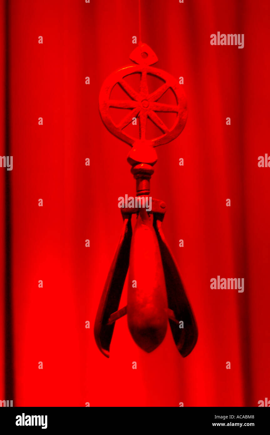 Ripleys glauben es oder nicht wenig Museum altes Instrument der Folter Stockfoto