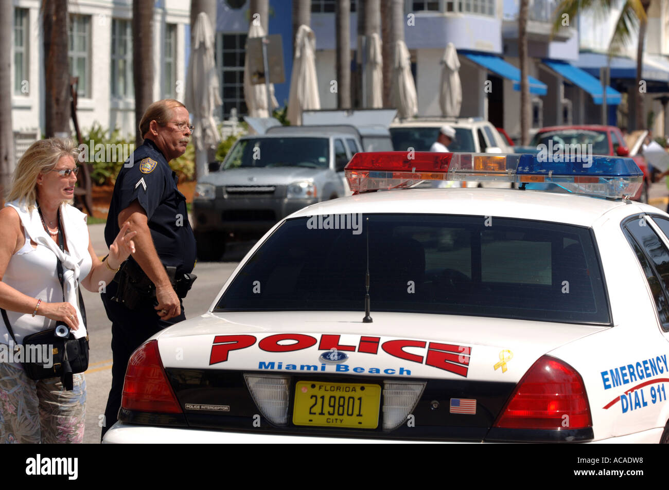Polizeiauto auf Ozean fahren Art-Deco-Viertel South Beach Miami Florida USA Stockfoto