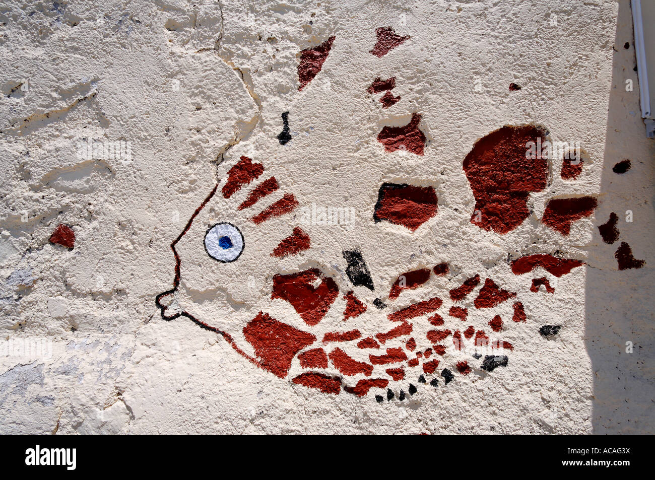 Fisch als Wand Ornament, Fira, Santorin, Ägäis, Griechenland, Europa Stockfoto