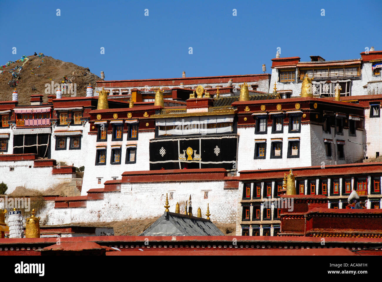 Tibetischen Buddhismus verschachtelte eng Tempel Ganden Kloster Tibet China Stockfoto