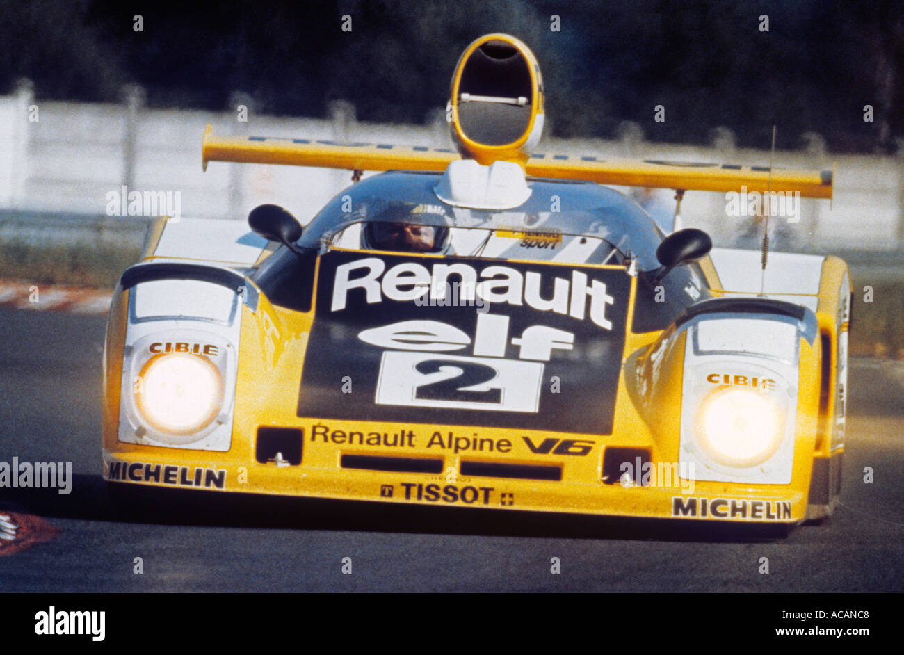 LE MANS 24hr 1978 RENAULT elf No 2 SIEGER ERSTER Jean Pierre Jaussaud/Didier Pironi mit dem einzigen französischen Auto, das Le Mans 24 Rennen 1978 Frankreich gewann Stockfoto