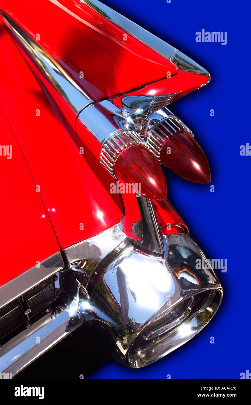 Rückseite des roten Cadillac Sedan Deville 1959 Lichter flossen Stockfoto