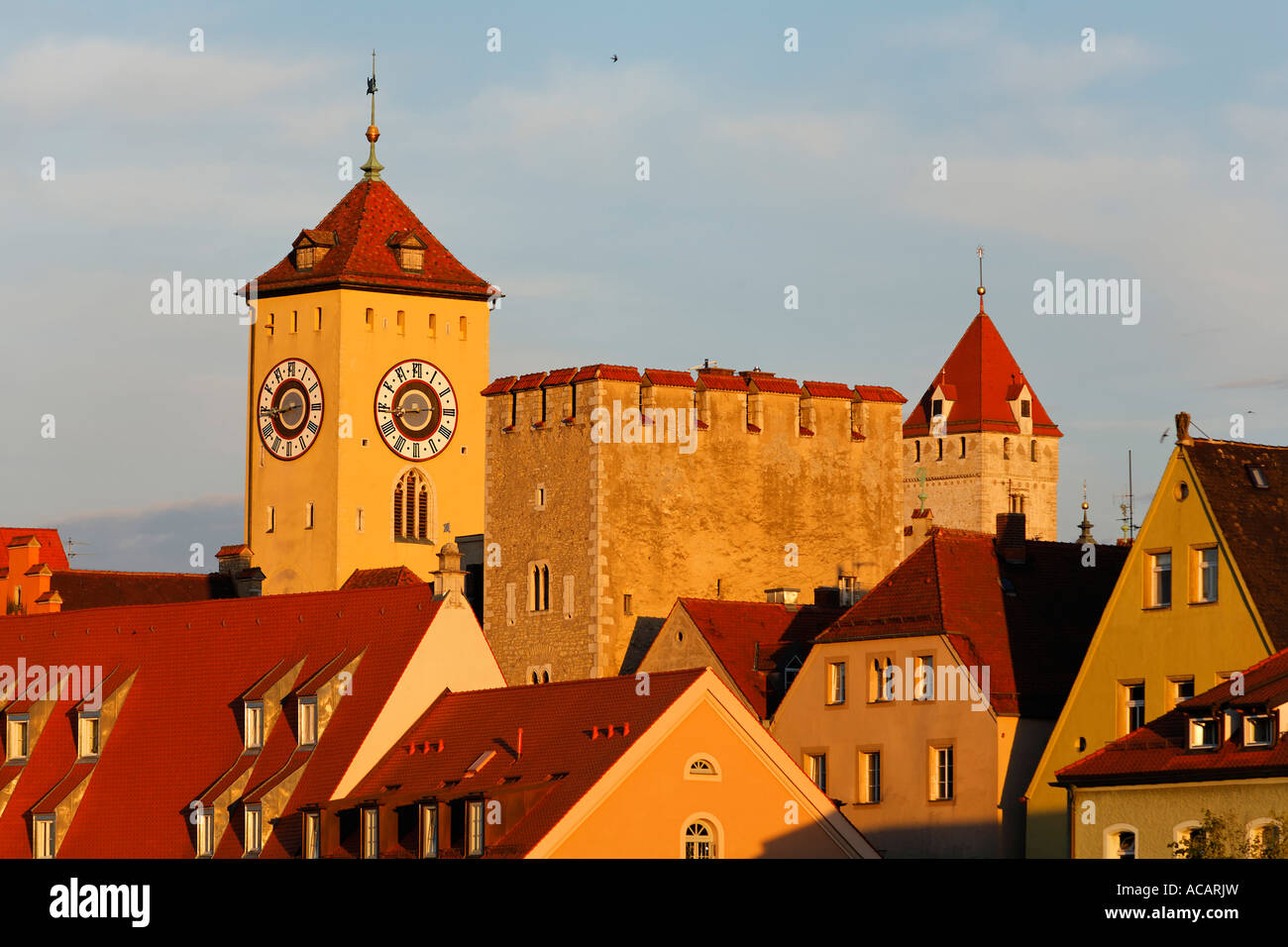 Regensburg, den Turm des Rathauses und Patrizier Türme, Oberpfalz, Bayern, Deutschland Stockfoto