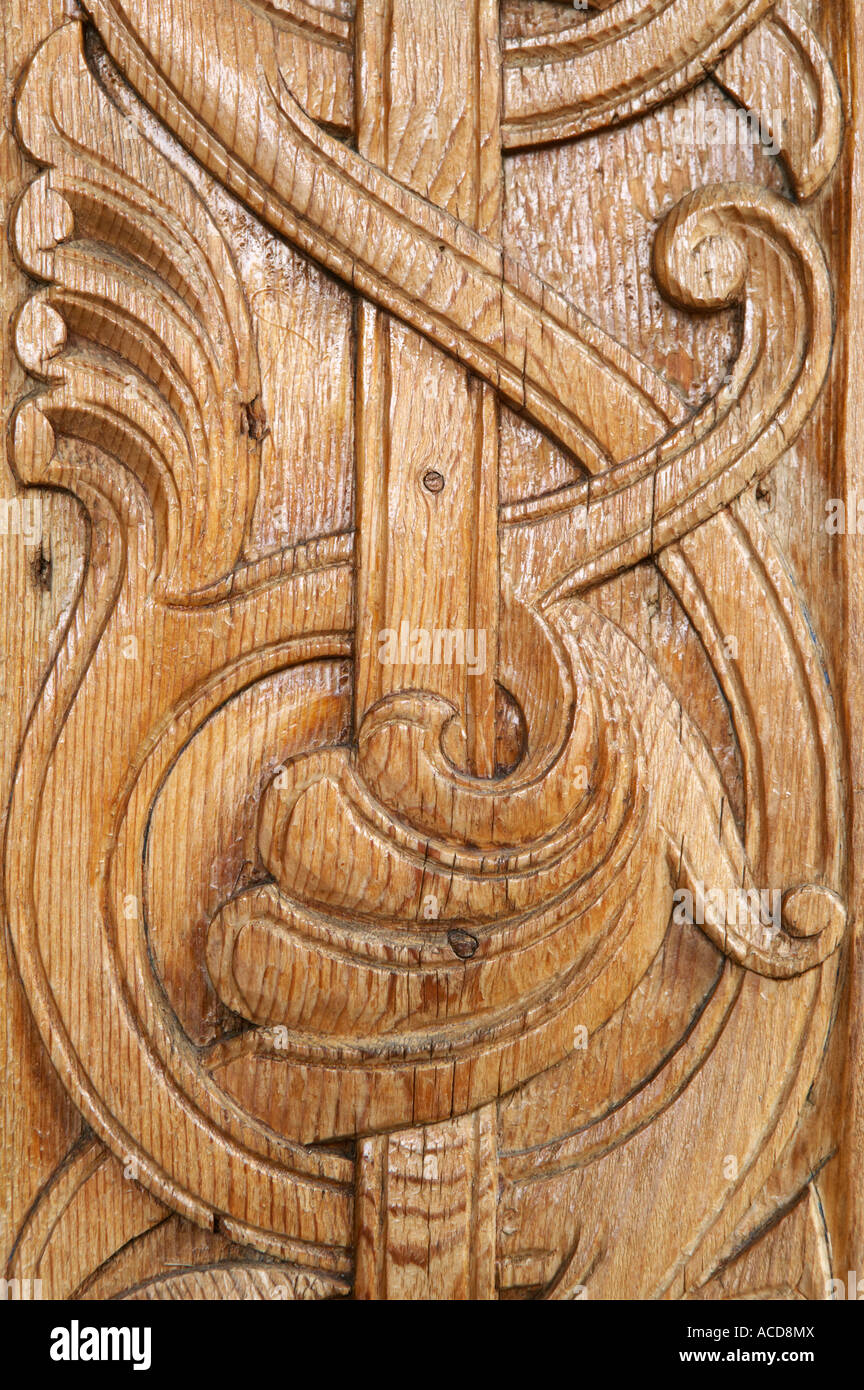 Kunstvolle Holzschnitzereien Stockfoto