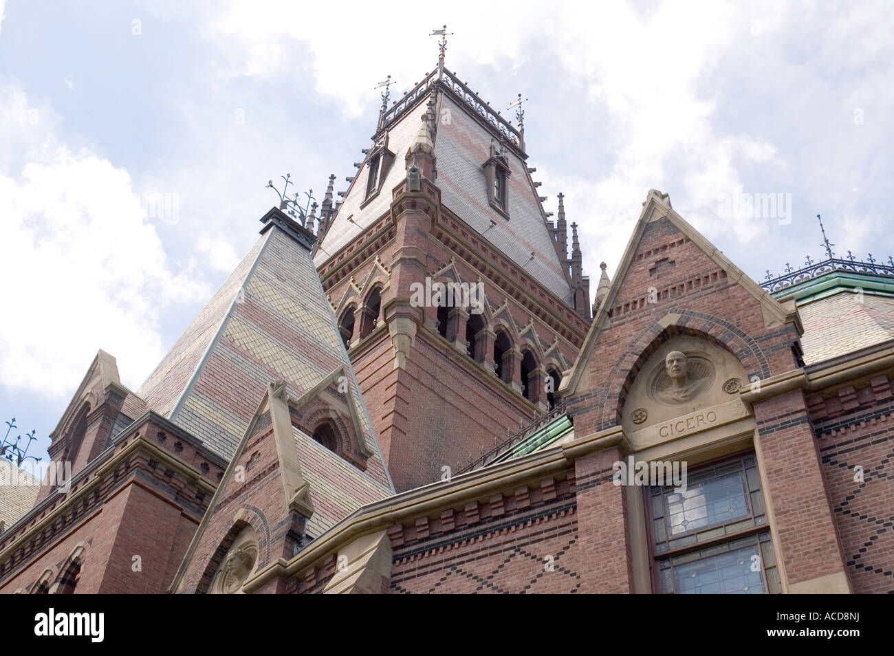 Memorial Hall in Cambridge, Massachusetts Stockfoto Memorial Hall in Cambridge, Massachusetts Stockfoto