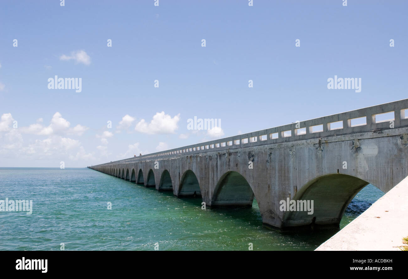 Seven Mile Bridge von Little Duck Key FL, Florida Keys Stockfoto