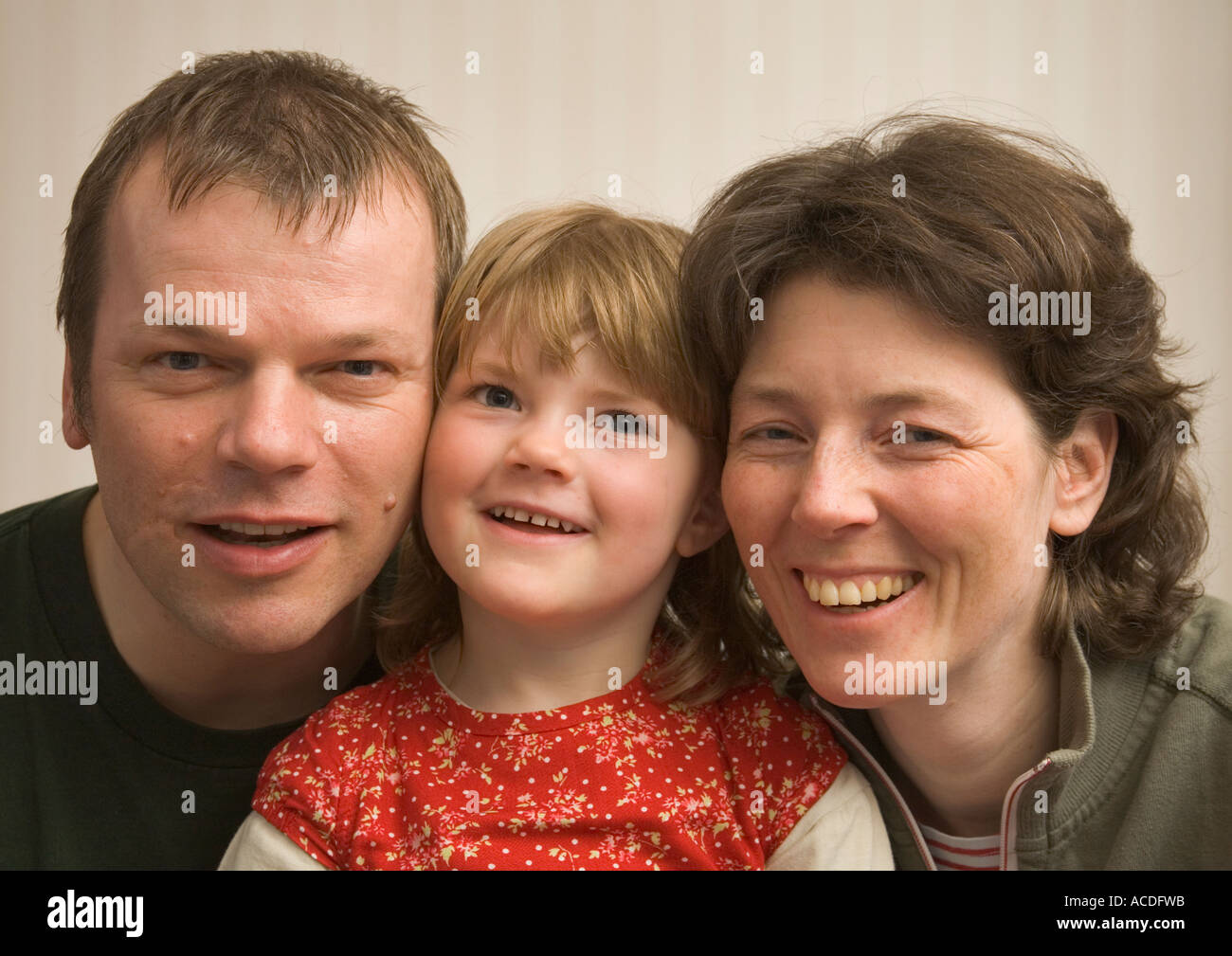 Vater Amerikaner Mutter Deutsch Kind In Deutschland Geboren www.alamy.de