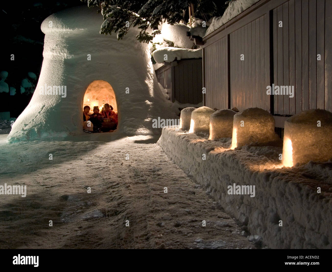 Inside Of Igloo Stockfotos und -bilder Kaufen - Alamy