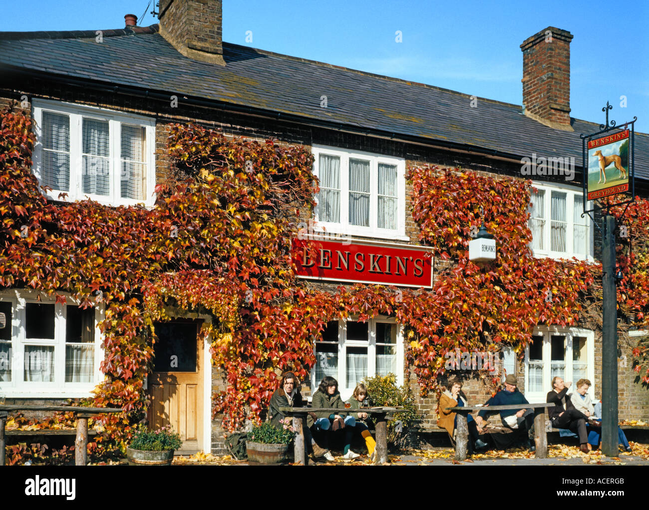 Der Greyhound Pub, Aldbury, Hertfordshire, UK Stockfoto