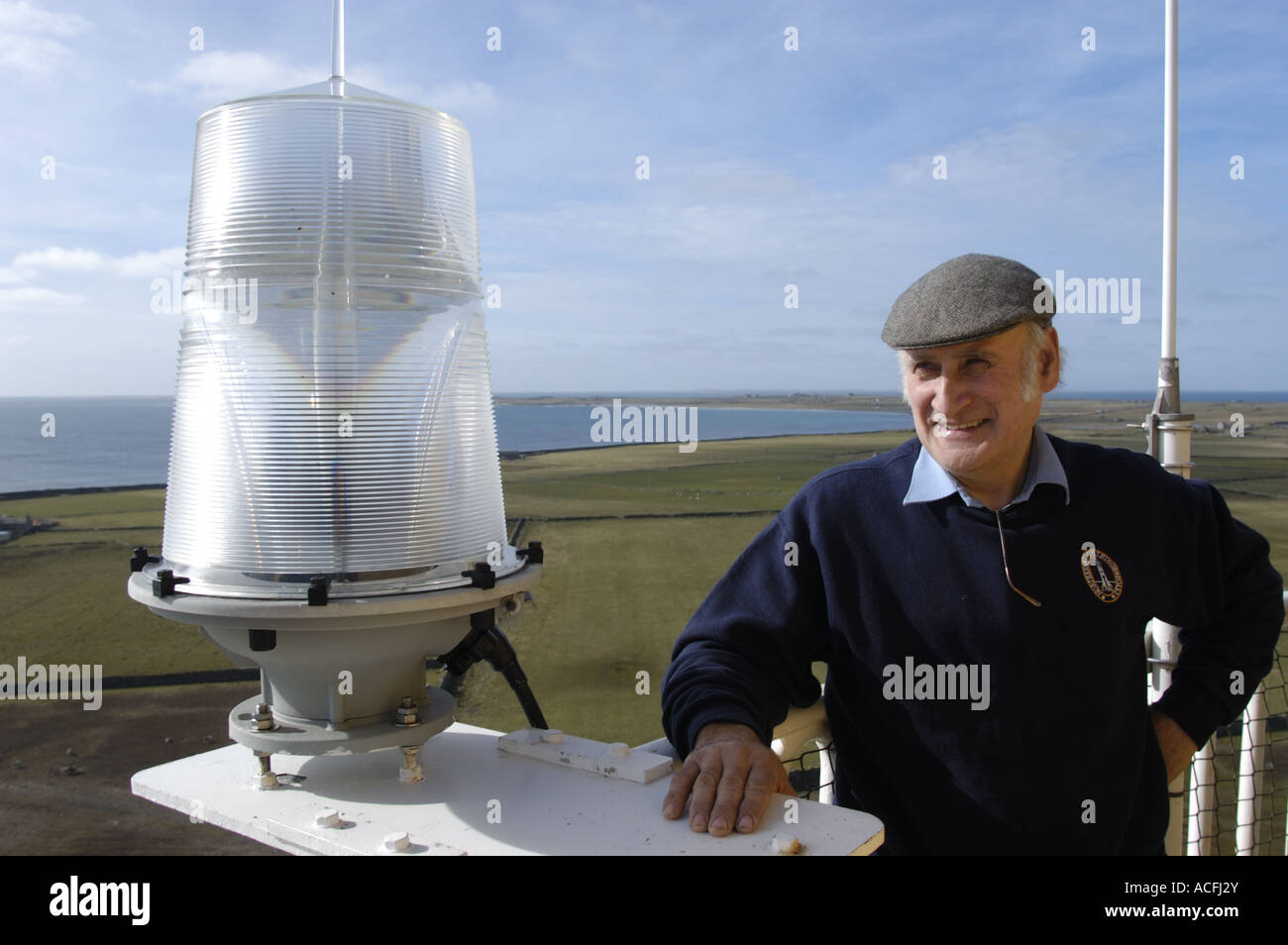 Wiliam (Billy) Muir ehemaligen Leuchtturmwärter Reiseführer jetzt der neue Leuchtturm North Ronaldsay Insel Orkney-Schottland Stockfoto