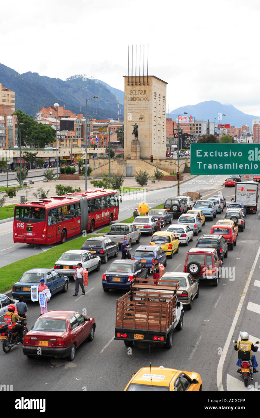 transmilenio-ist-der-weltweit-gr-te-bus-rapid-transit-system-das-dazu